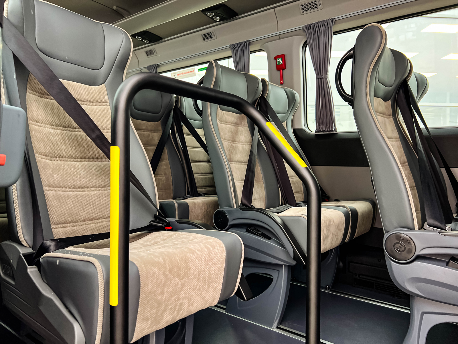 Hyundai H350 – мікроавтобус для комфортабельних пасажирських перевезень в наявності у автосалоні! | Олимп Мотор - фото 16